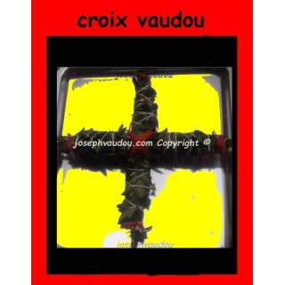 puissante croix d'herbe vaudou de protection
